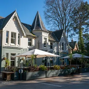 The Pavilion Arms Herberg