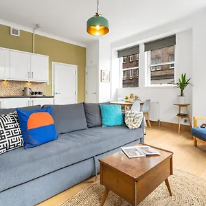 https://lovely-central-apartment-with-on-street-parking.edinburghhotelsuk.org